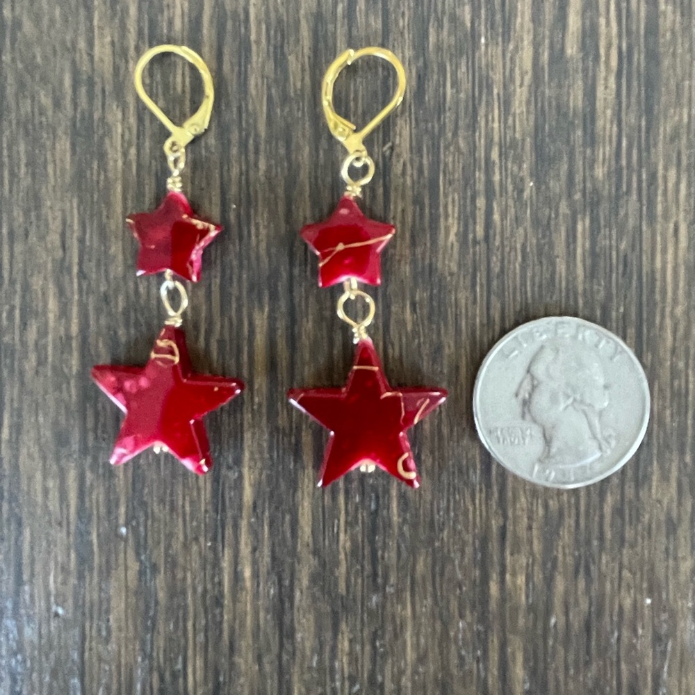HAND CRAFTED EARRINGS Double Stars Red Gold Veins - Picture 4 of 10